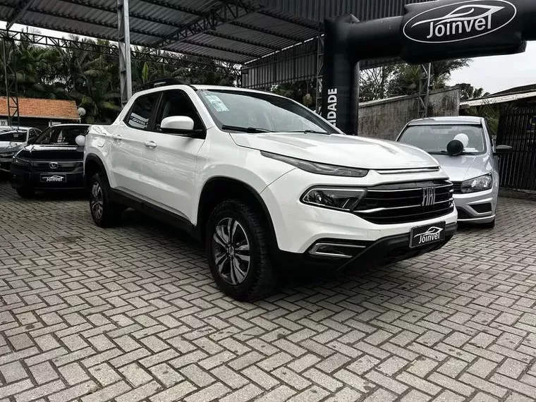 Fiat Toro Branco 3