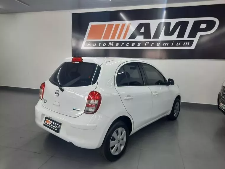 Nissan March Branco 7