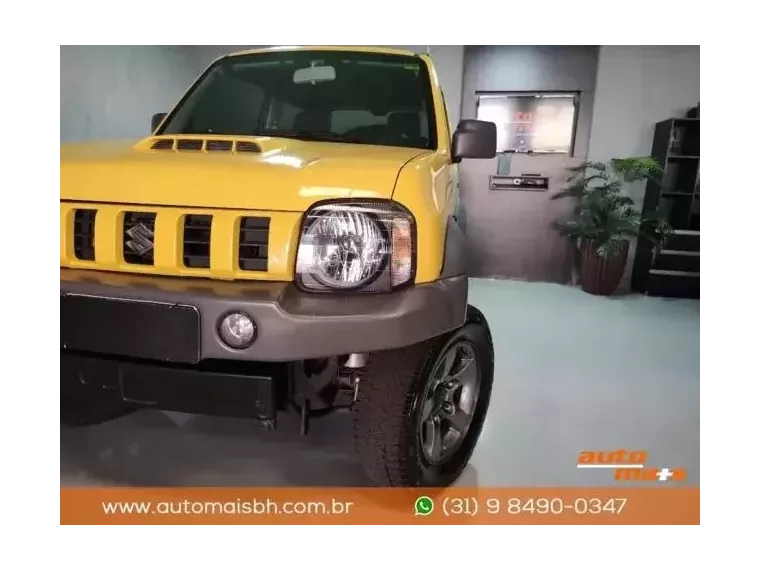 Suzuki Jimny Amarelo 4