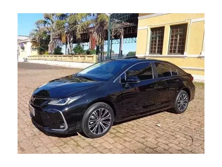 Toyota Corolla Preto 4