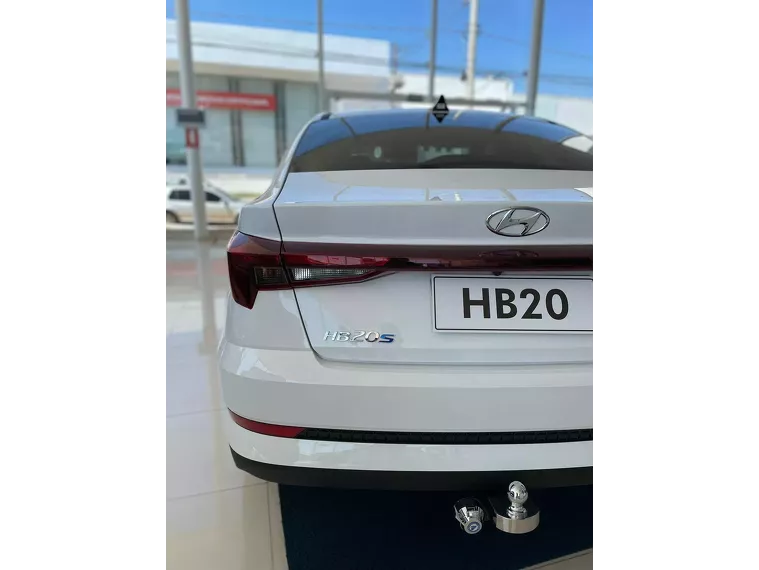 Hyundai HB20S Branco 4