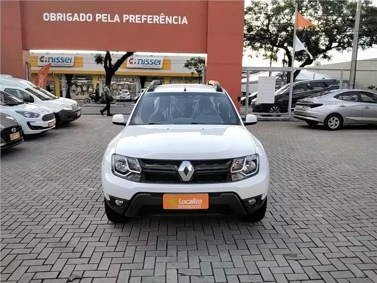 Renault Duster Oroch Branco 1