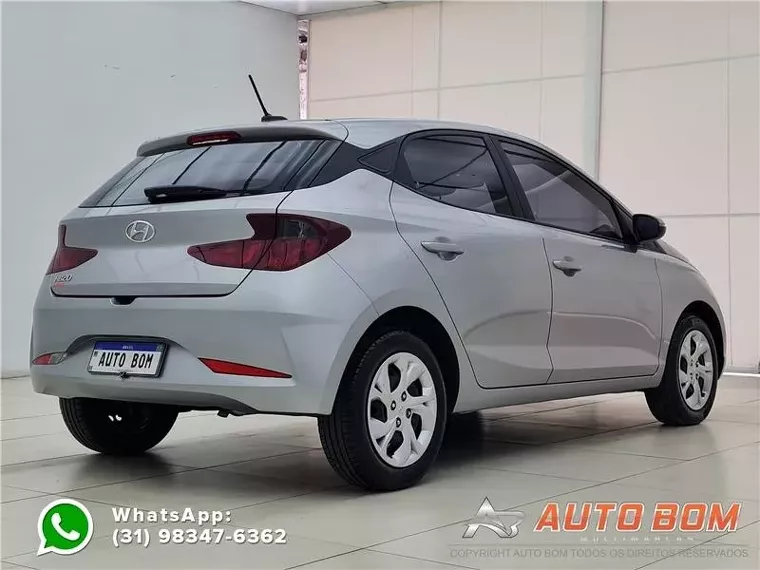 Hyundai HB20 Prata 17