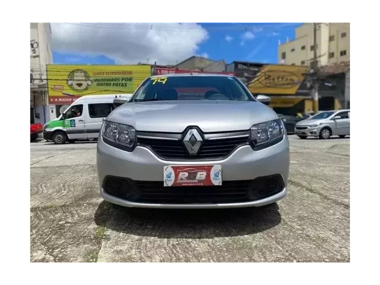 Renault Logan Prata 5