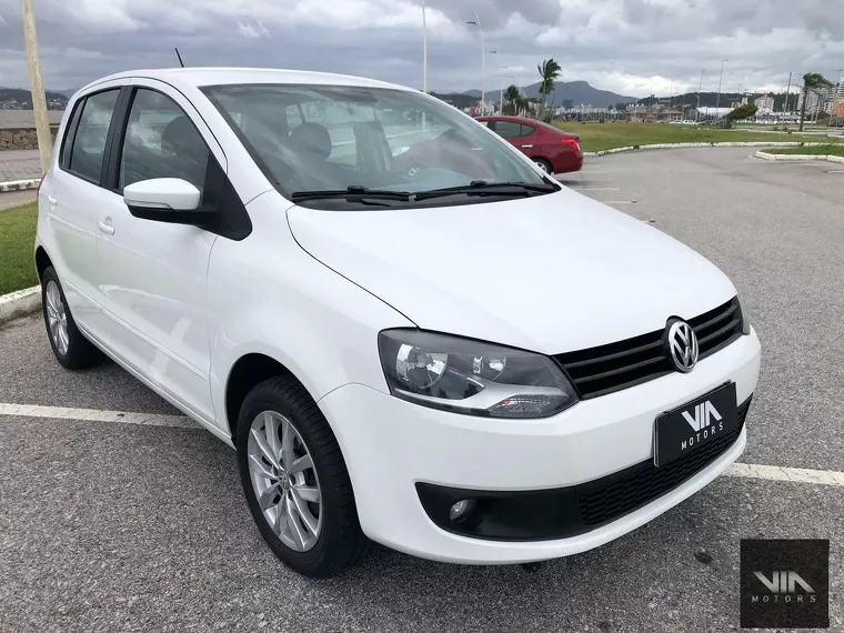 Volkswagen Fox Branco 3