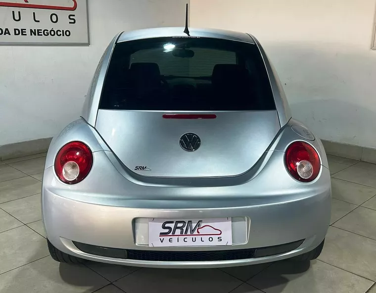 Volkswagen New Beetle Prata 5