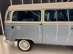 Volkswagen Kombi