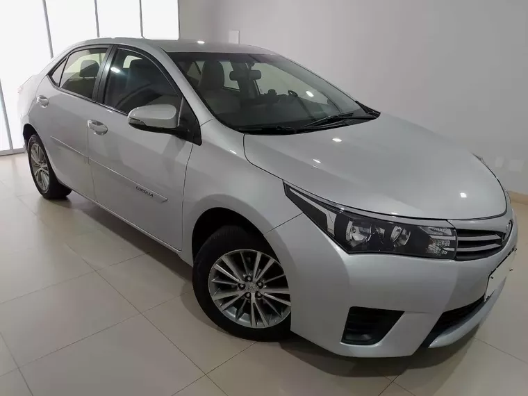 Toyota Corolla Prata 8