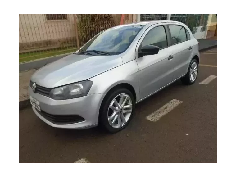 Volkswagen Gol Prata 3