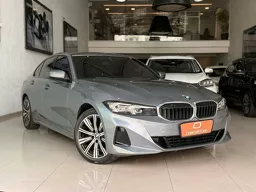BMW 320i