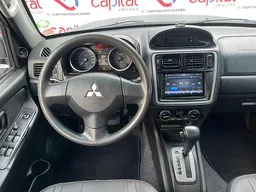 Mitsubishi Pajero TR4