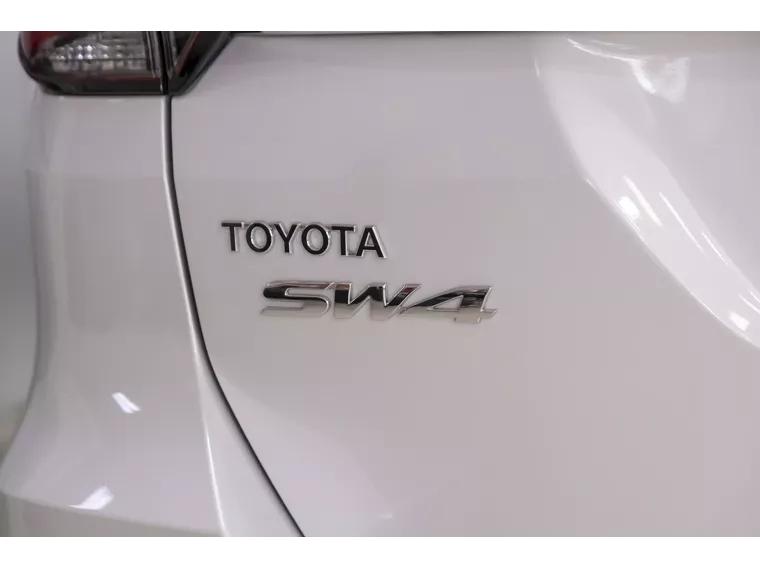 Toyota Hilux SW4 Branco 9