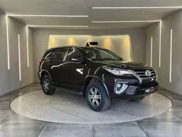 Toyota Hilux SW4