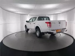 L200 Triton