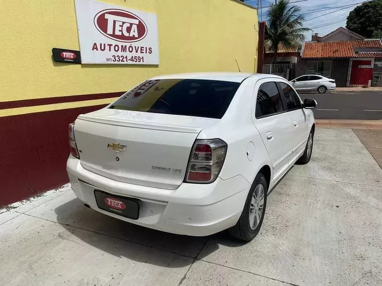 Chevrolet Cobalt Branco 1