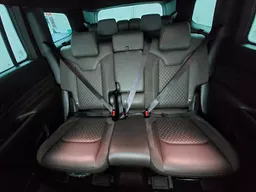 Jeep Commander