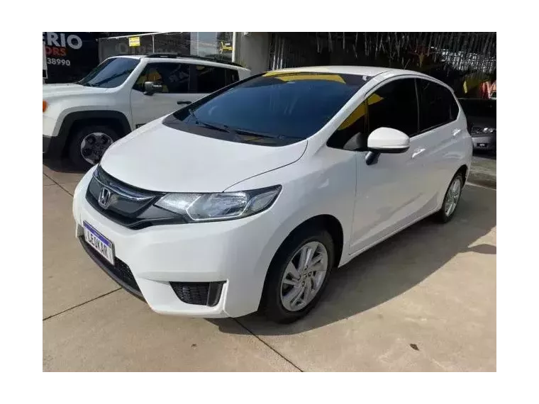 Honda FIT Branco 1