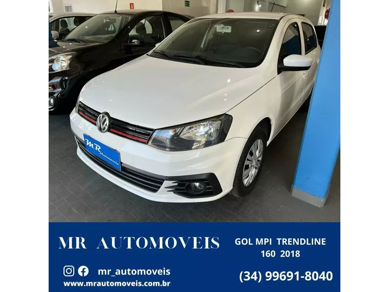 Volkswagen Gol Branco 7