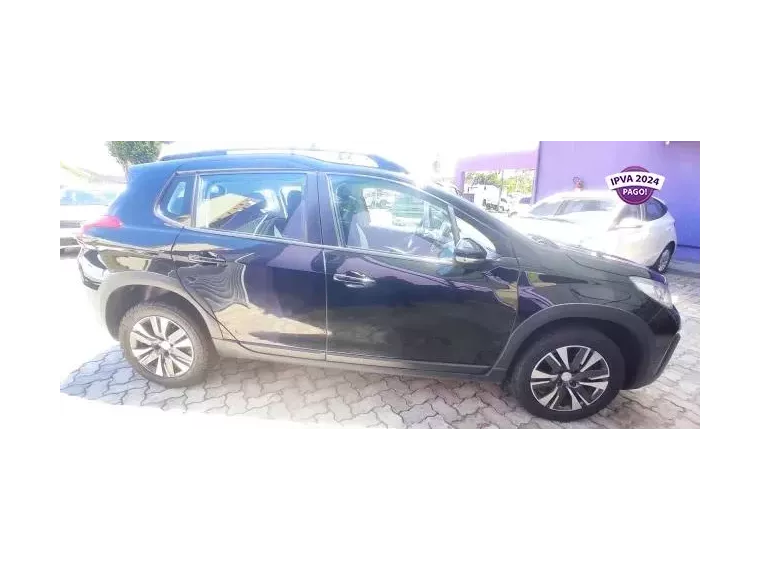 Peugeot 2008 Preto 2