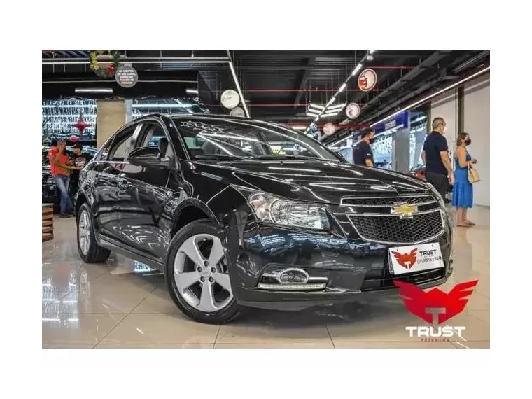 Chevrolet Cruze Preto 7