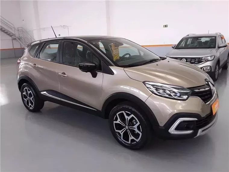 Renault Captur Bege 6