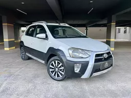 Toyota Etios Cross