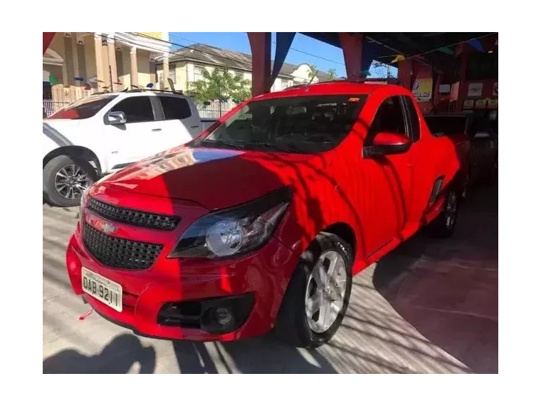 Chevrolet Montana Vermelho 4