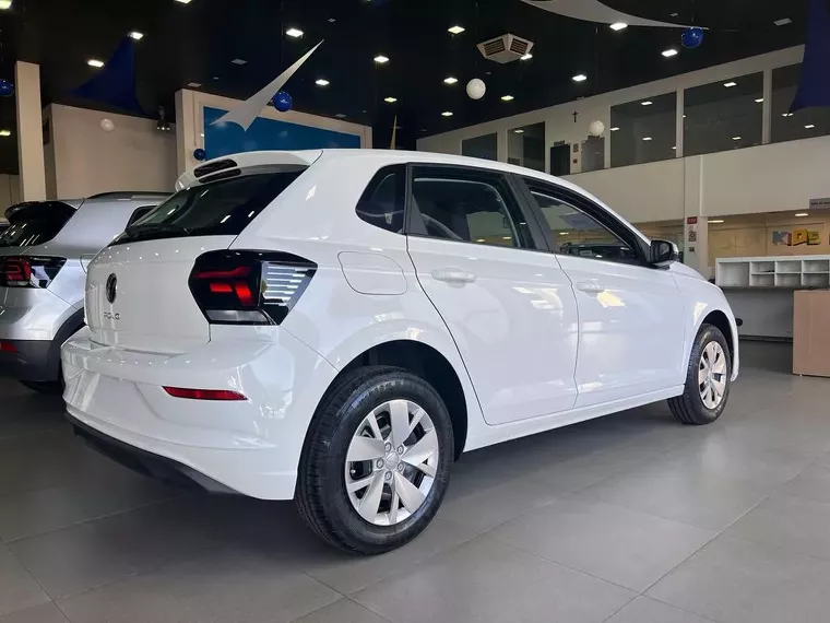 Volkswagen Polo Hatch Branco 3