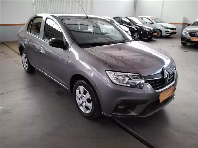 Renault Logan Cinza 5