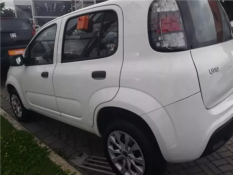 Fiat Uno Branco 4