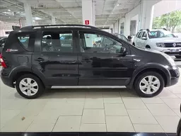 Nissan Livina