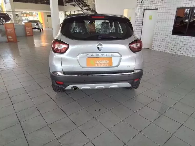 Renault Captur Prata 2