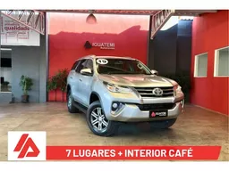Toyota Hilux SW4