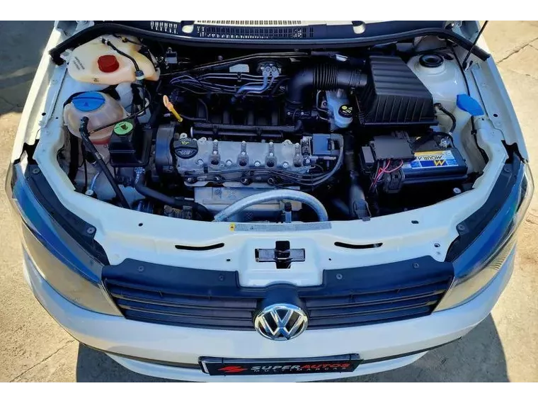 Volkswagen Gol Branco 10