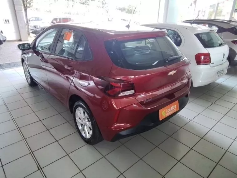 Chevrolet Onix Vermelho 6