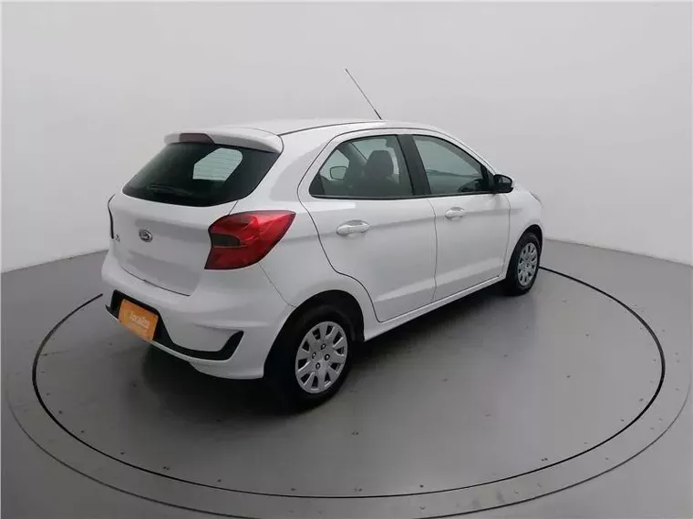 Ford KA Branco 16