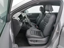 Volkswagen Taos