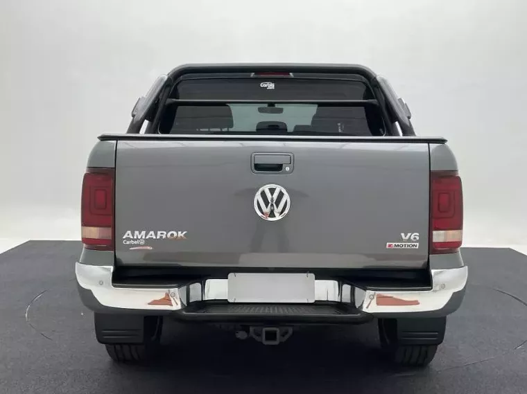 Volkswagen Amarok Cinza 6