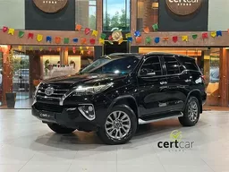Toyota Hilux SW4