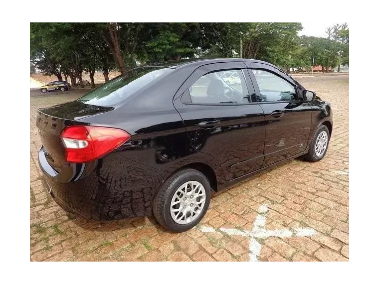 Ford KA Preto 1