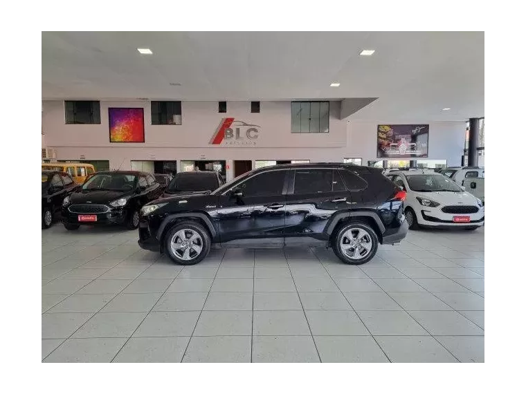 Toyota RAV4 Preto 1