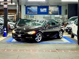 BMW 320i