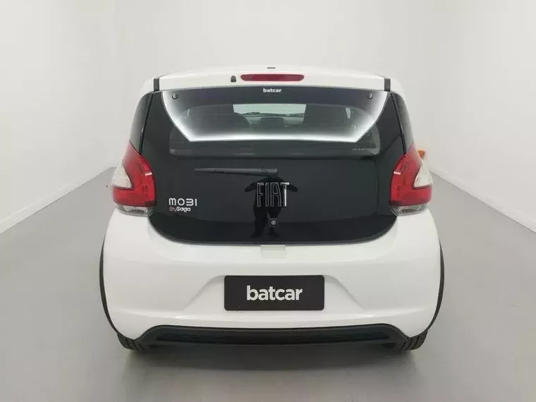 Fiat Mobi Branco 4