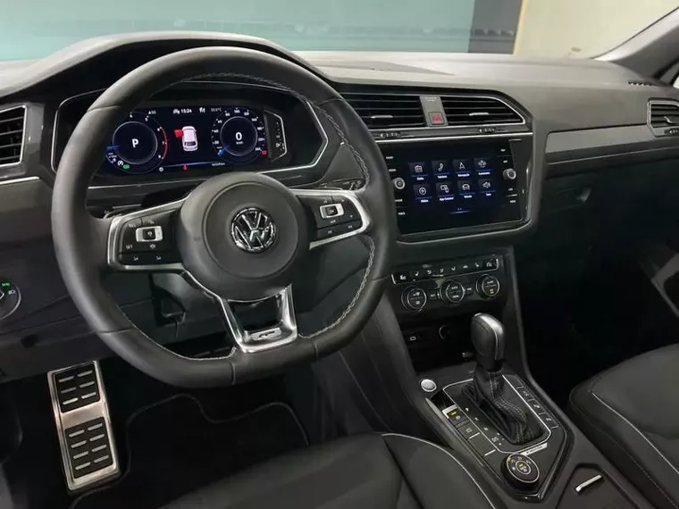 Volkswagen Tiguan Branco 11