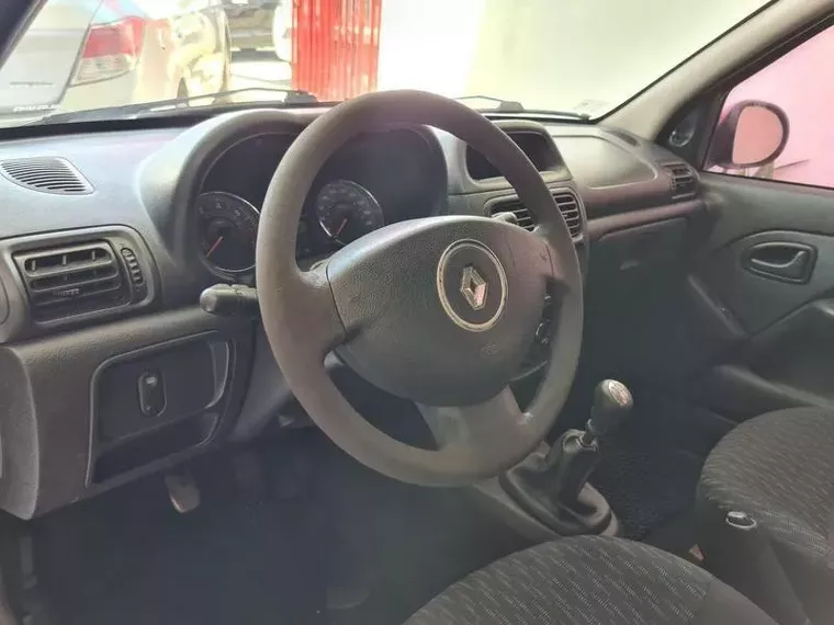 Renault Clio Vermelho 19