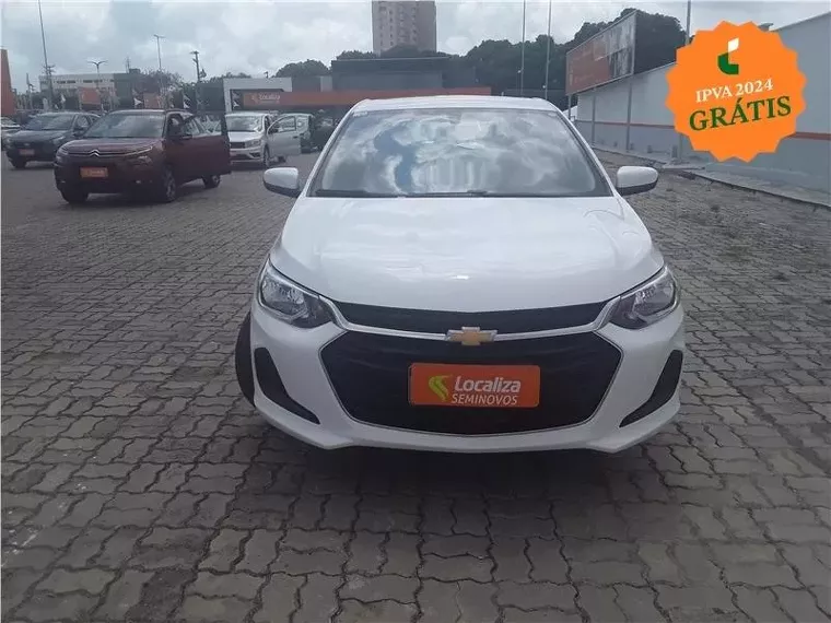 Chevrolet Onix Branco 4