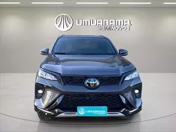 Toyota Hilux SW4
