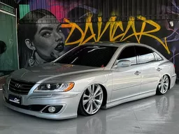 Hyundai Azera
