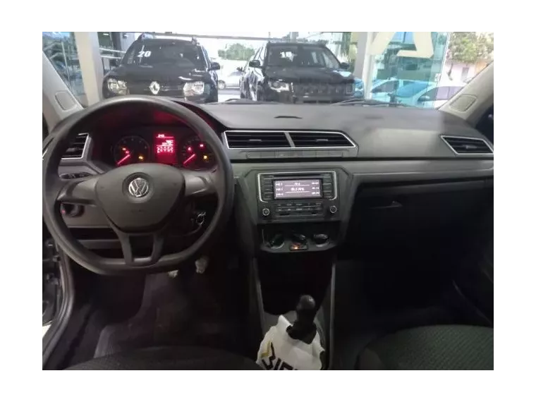 Volkswagen Gol Cinza 1