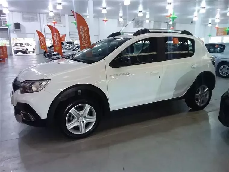 Renault Sandero Branco 4